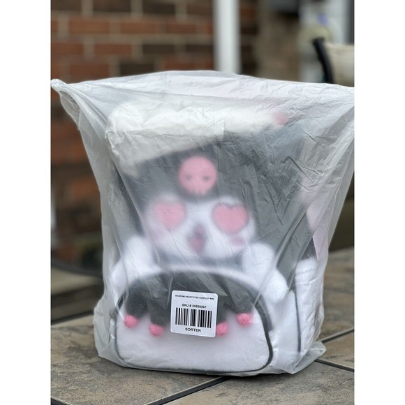 Sanrio Kuromi Heart Eyes Figural Mini Backpack Faux Fur 3D Ears Sealed In A Bag - Picture 5 of 11